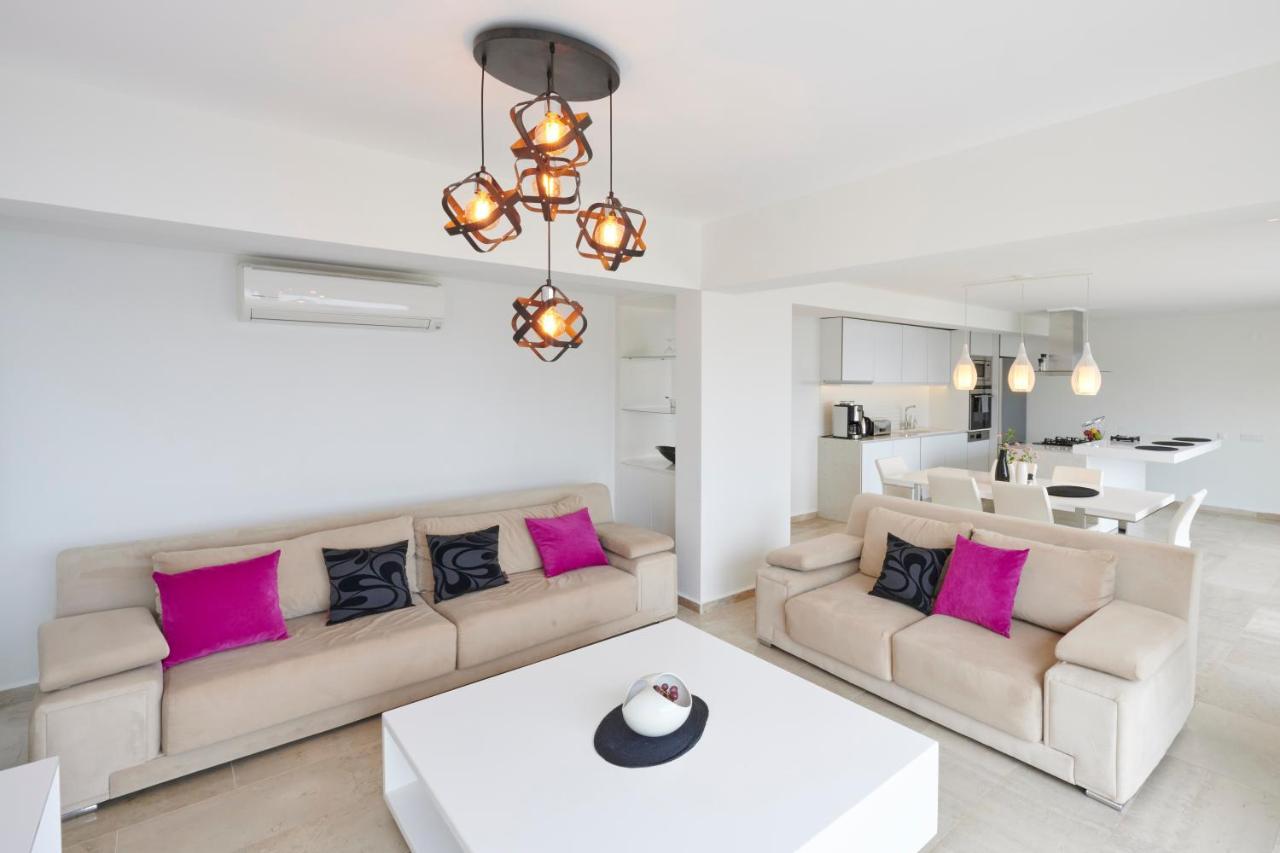 Vilă Luxus Skyla Mit 5 Schlafzimmern & Meer-blick Kaș